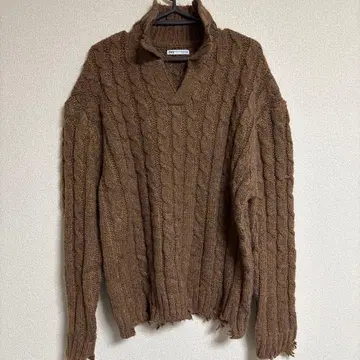 ZARA 케이블 짜임 터틀넥 니트
