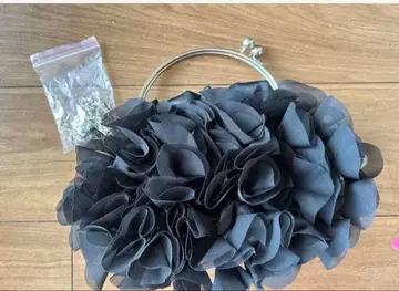 SALE 세일 미사용 새상품 파티 가방 쉬폰 원단 블랙
