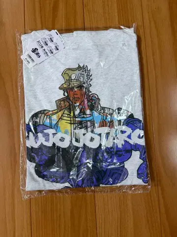 GU x 죠죠의 기묘한 모험 티셔츠 XL