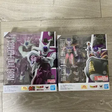 SHFiguarts 쿠우라 최종 형태 40주년 기념판 프리저 제1 형태