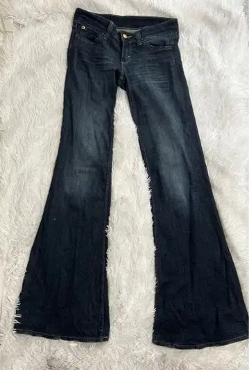 CheapMonday 다크 블루 부츠컷 데님 진 heisei gal