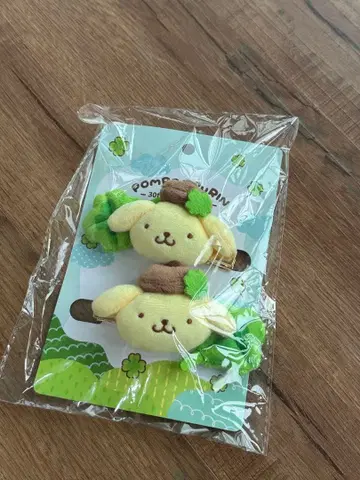 30주년 대만 한정판 클로버 x 폼폼푸딩 헤어 클립