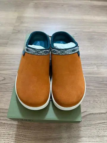 KEEN 엘 뮤 스웨이드 24.5