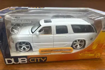 2002 GMC YUKON DENALI 미니카