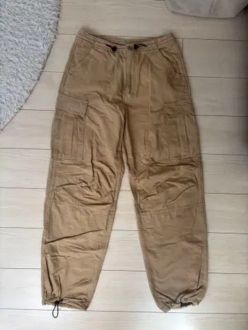 Brandy Melville 베이지 카고 팬츠 M