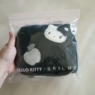 미개봉 HELLO KITTY x BRILMY 화장품 파우치 블랙