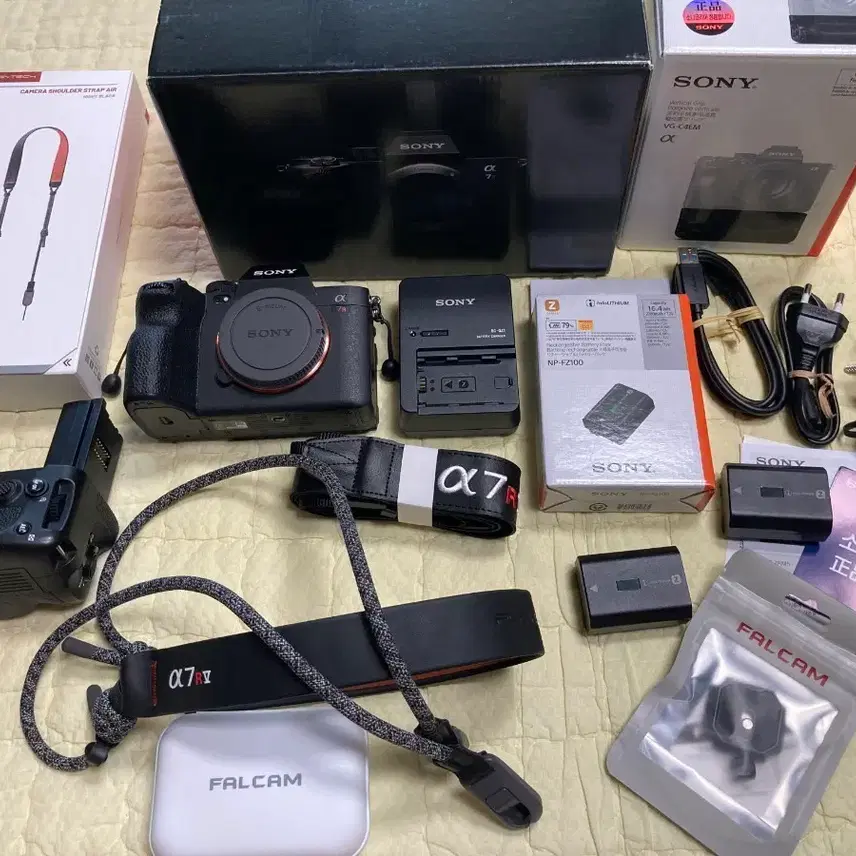 소니 A7R5 풀박스 구성품 풀셋