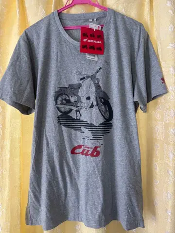 UNIQLO UT 혼다 슈퍼 커브 바이크 콜라보 티셔츠 XL