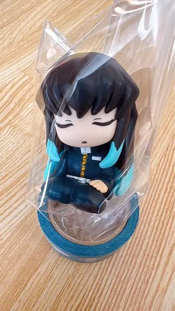 토키토 무이치로 어깨 쿵 피규어