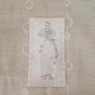 니지산지 스플레아 half Anniversary 비즈 키링