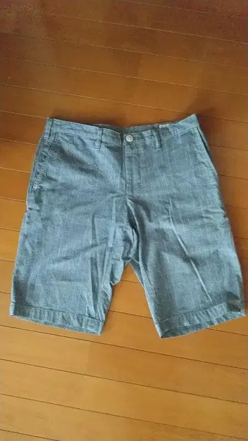 H.R. MARKET 체크 무늬 숏팬츠 사이즈 3