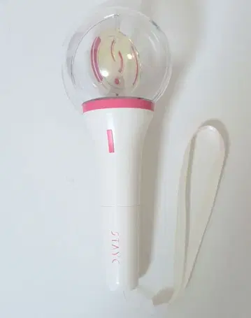 STAYC 응원봉 트레이딩 카드 포함