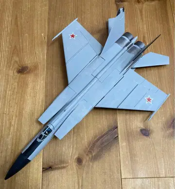도색 완료품 하세가와 1/72 소련 공군 Mig-25 폭스배트