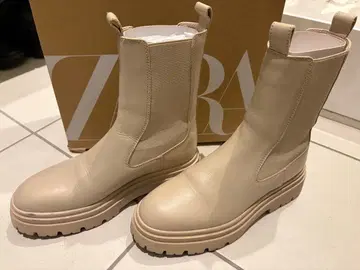 ZARA 베이지 통굽 사이드 고어 부츠