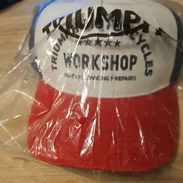 TRIUMPH 메쉬CAP 빨흰검정
