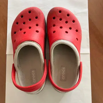 crocs 레드 샌들 M7/W9