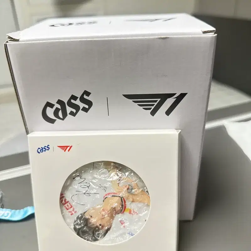 티원 변온 카스 cass 맥주잔 페이커 코스터 케리아 판매합니다!!