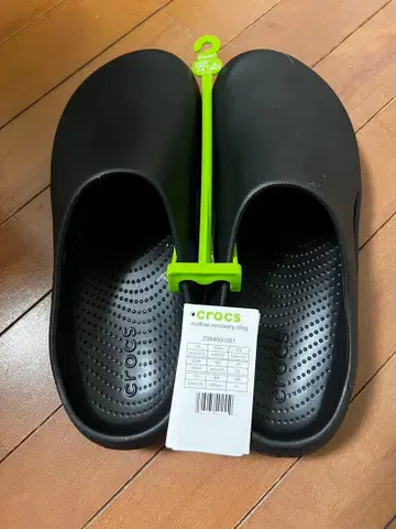 [새상품] Crocs 블랙 mellow 리커버리 크로그 28cm