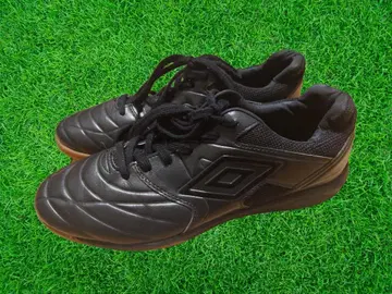 Umbro 풋살화 액셀러레이터 26.5cm