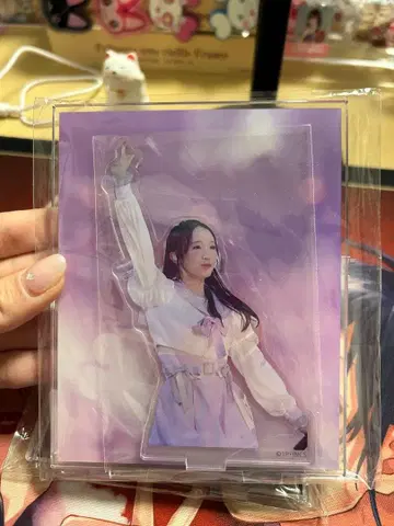 타카네노 나데시코 하즈키 사라 아크릴 디오라마