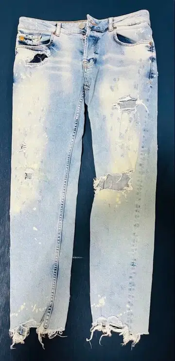 ZARA 데미지 데님 페인트 크러쉬