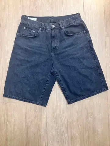ZARA 다크 데님 숏팬츠 USA 32