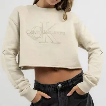 Calvin Klein Jeans 캘빈클라인 크롭 트레이닝복