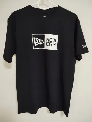 새상품 NEWERA 반팔 T셔츠 박스 로고 M 블랙