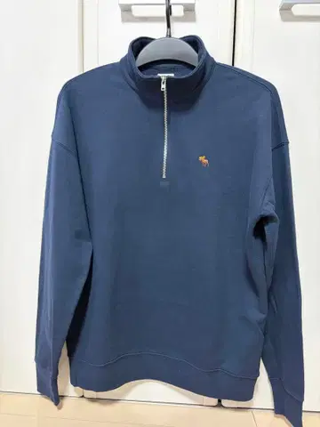Abercrombie & Fitch 네이비 하프 지퍼 트레이닝복 속기모