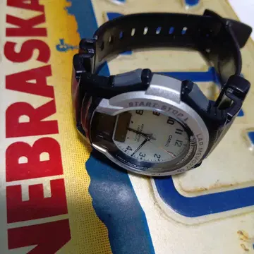 CASIO 디지털 스톱워치 손목시계