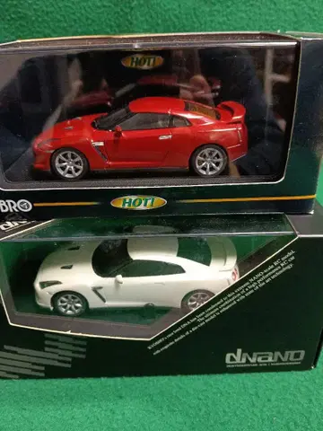 1/43 NISSAN GT-R 2007 미니카 2대 세트