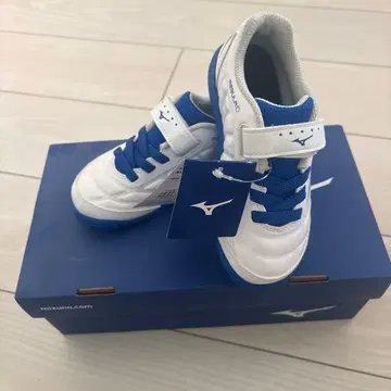 미사용 새상품 Mizuno 축구화 화이트/블루 17cm