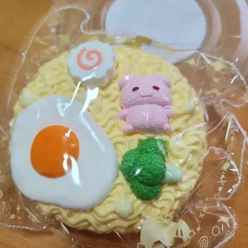 momo 스퀴즈 라멘 아기 돼지