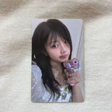 ILLIT 원희 트레이딩 카드