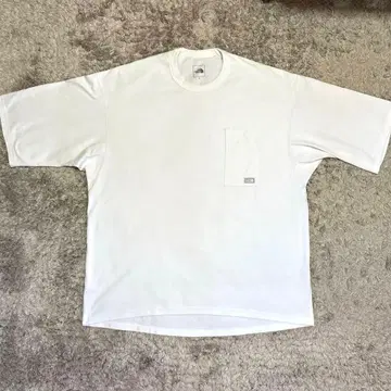 THE NORTH FACE 화이트 T셔츠 XL