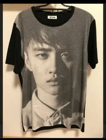 EXO 디오 D.O. 티셔츠