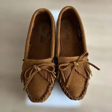 Minnetonka 브라운 모카신 23cm