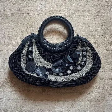[ HIROKO KOSHINO ] 핸드백 비즈 자수