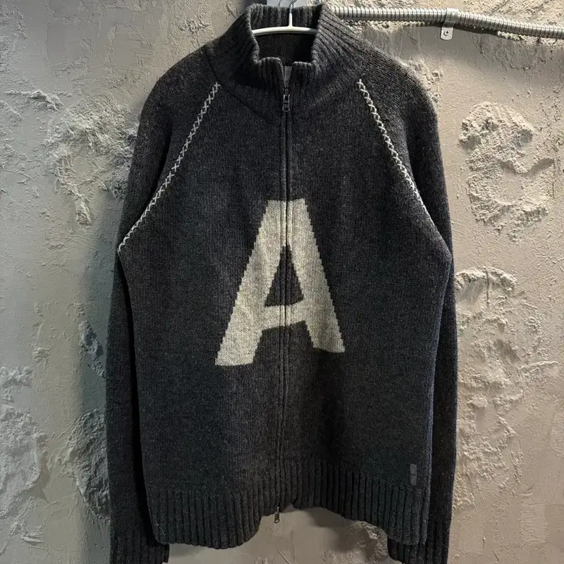 L 아르마니익스체인지 ARMANI 빅로고 집업 니트 램스울 차콜
