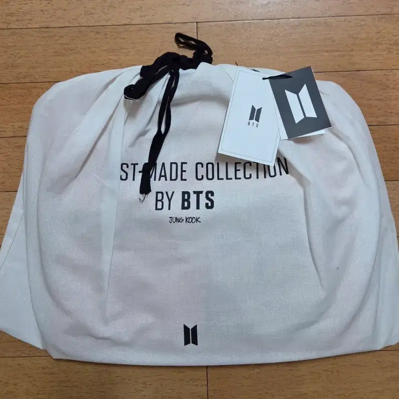 미개봉 XL 머스타드 정국 아미스트 후드집업 방탄소년단 JK 새상품 BTS 후디 JUNGKOOK ARMYST ZIP-UP HOODY