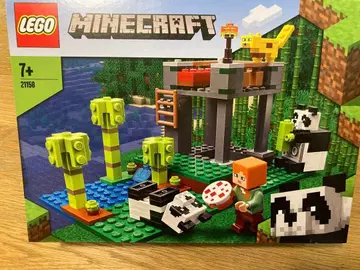 LEGO Minecraft 21158 팬더 우리 세트