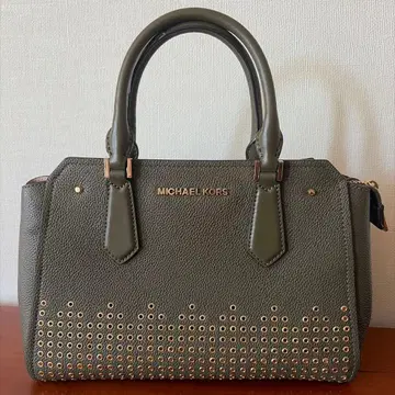 MICHAEL KORS 스터드 핸드백 그레이