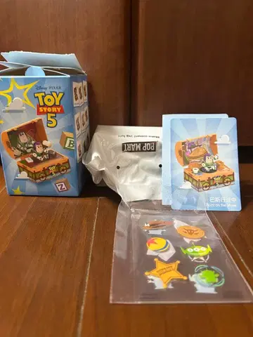 POPMART 토이스토리 5 피규어 버즈