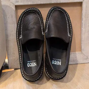 NICO 부드러운 가죽 모카 슬립온 슈즈 23cm