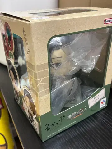 진격의 거인 Attack on Titan 리바이 병장 룩업 levi
