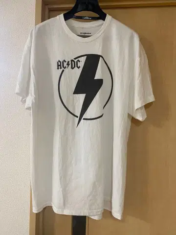 ACDC 셔츠