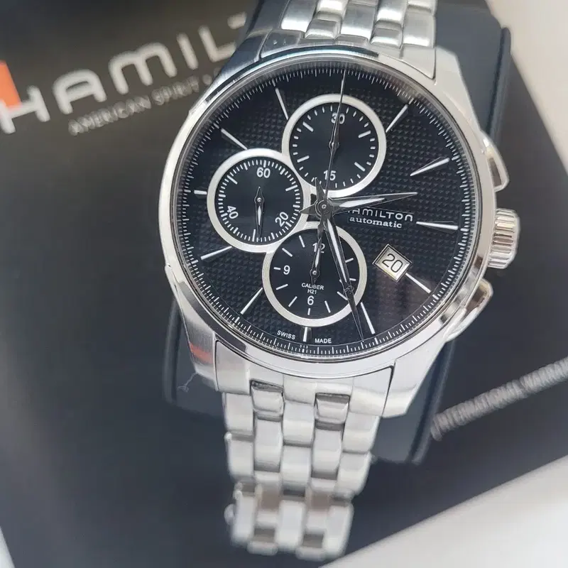 해밀턴 재즈마스터 크로노그래프 오토매틱 블랙 42mm