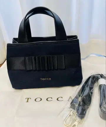 TOCCA 토카 리본 디자인 토트백 숄더백