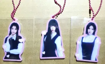 SMTOWN LIVE 아크릴 키링 Hearts2Hearts 지우카르멘예온