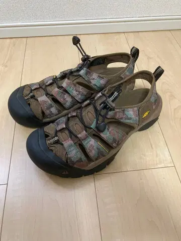 KEEN 킨 NewportH2 뉴포트H2 카모 그린